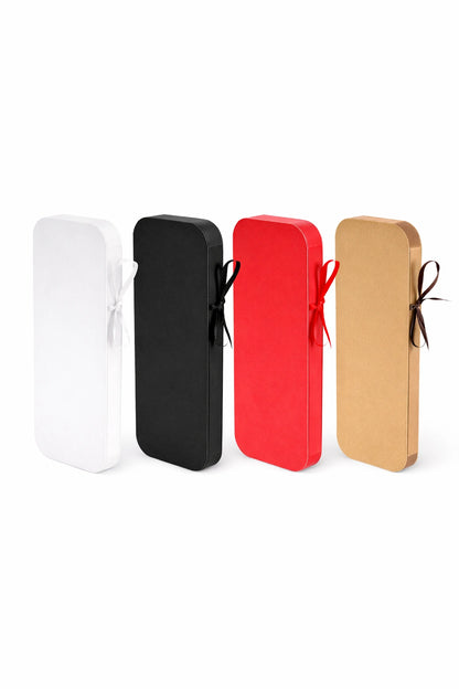 Aura Nordic™ フォールディングスツールは、 機能美と実用性を兼ね備えたデザインスツールです。